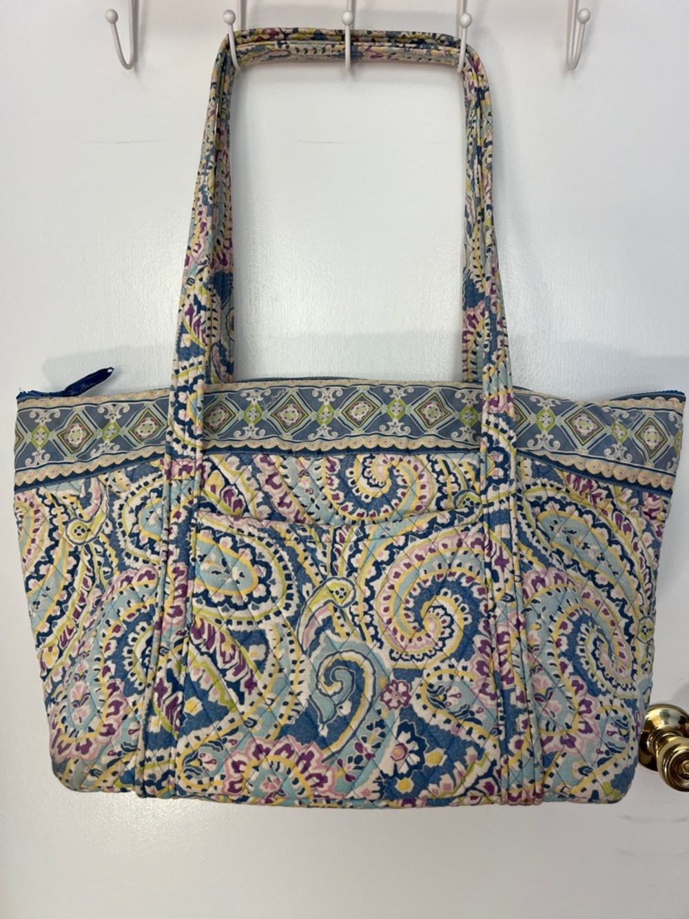Vera Bradley Large Zip Tote